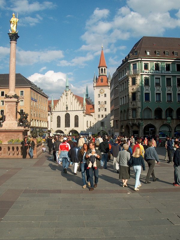 Marienplatz 02
